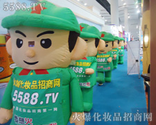 ���R�Ĳ���̤����һ�N�Զ����N����΢Ц�����˟o�޵ğ���