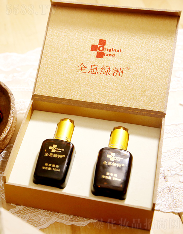 �����G��Դ�t(y��)ˎ���g(sh��)�_(k��i)�l(f��)���޹�˾���A٢�Ĳݱ����A(ch��)��50ml