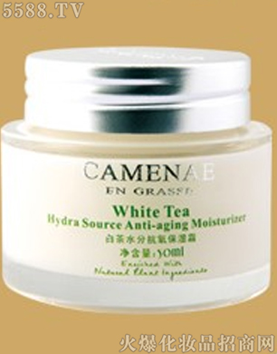 ���Ę�(l��)���yƷ���޹�˾�����Ę�(l��)�ײ�ˮ�ֿ�������˪