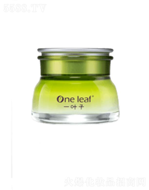 �Ϻ��������yƷ�ɷ����޹�˾��һ�~���ϙ���ѿ�r�a(b��)ˮ���B(y��ng)˪�������ͣ�