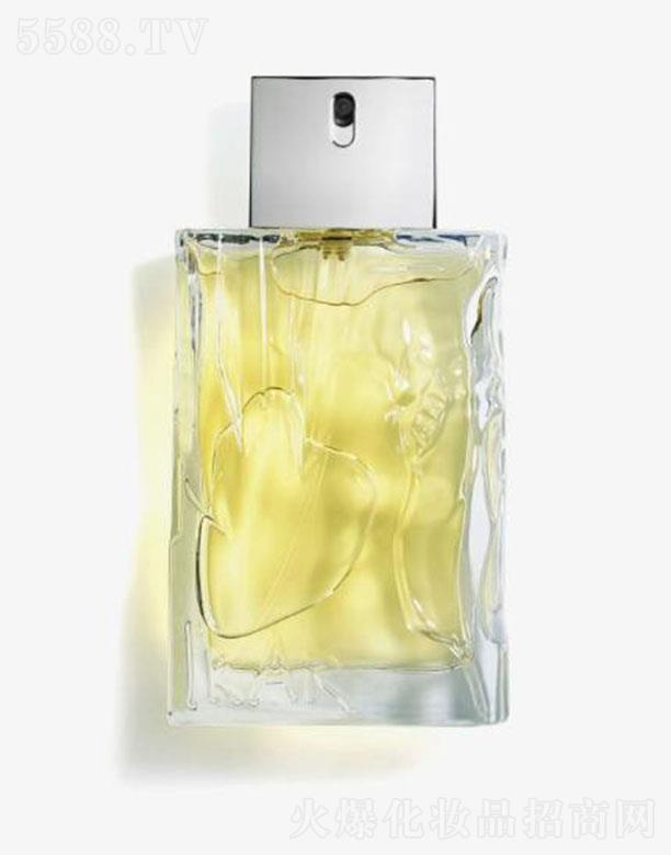 ϣ˼�裨�Ϻ������yƷ���Q(m��o)���޹�˾��ϣ˼����ʿ�������50ml�N����������Ȼ����