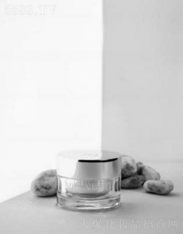 ����ɫ�g(sh��)�����������޹�˾��ɫ�g(sh��)�������o(h��)ƪ �؆�����w����C��