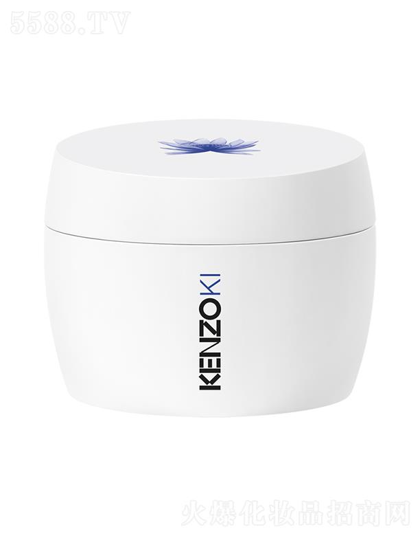 ·����܎��ˮ���yƷ(�Ϻ�)���޹�˾���P׿�澏ˮ��(r��n)����˪ �m�����������Լ��w