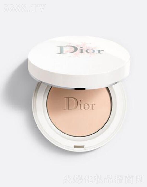 ��������̄�(w��)���Ϻ������޹�˾���ϊWѩ���`���N(y��n)�������1CR �pĨ�g���w�����o�