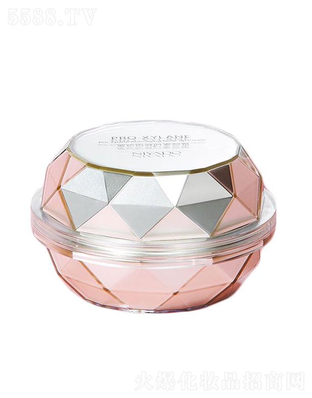 �V���лۻ��yƷ���޹�˾�������ò�ɫ�����r(sh��)���˪