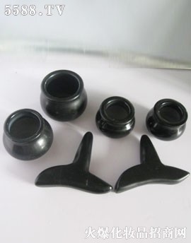 Ϟ������