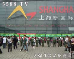 �𱬵ľ��񣬻𱬵ĈF(tu��n)�(du��)