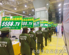 �𱬾Gɫ܊�b�(du��)���(ji��n)�ֲ�и��ǰ�M(j��n)