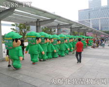 �𱬿�ͨ��ģ���͵Ĵ����ƏV��ʹ�û��˚ⱶ��