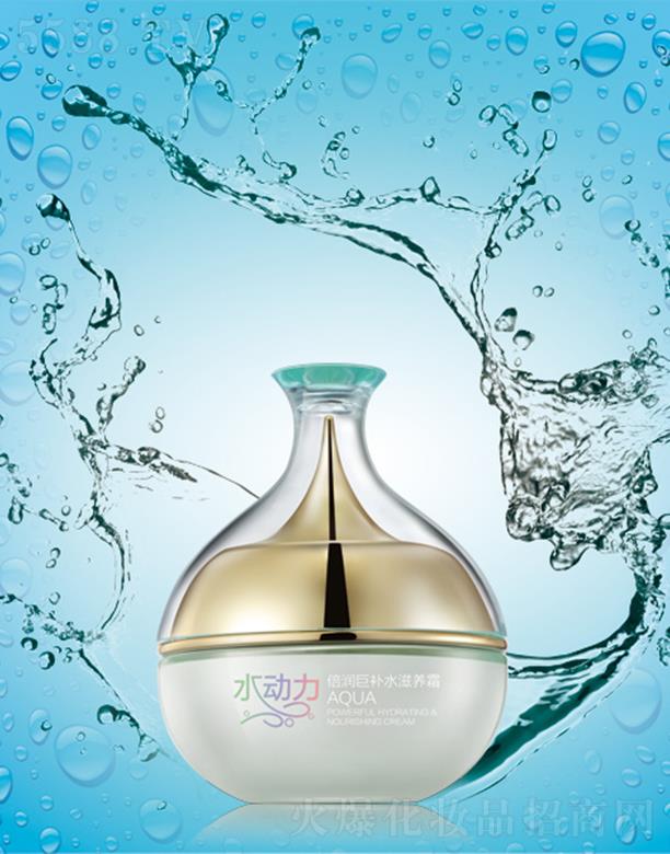 ������ˮ��(d��ng)���������a(b��)ˮ���B(y��ng)˪  ��Ч�B͸�����w�׌�