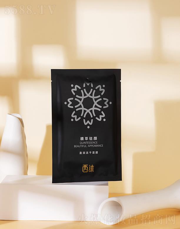 ����ӯ��������Ĥ