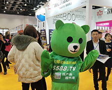 ���˵ĈԳ���͸¶�o�F����