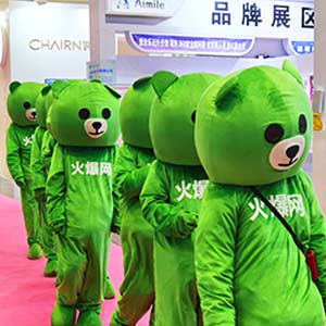 ���˵ĈԳ���͸¶�o�F����