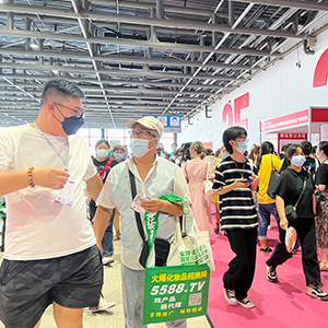 ֻ��ƴ���������M(j��n)�������ڳ�Խ�����쾫Ӣ������