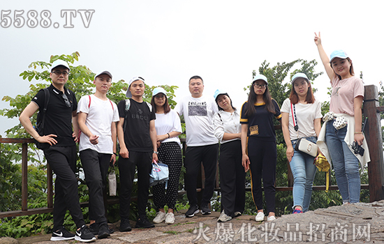 ���мtɫ�Ļ�