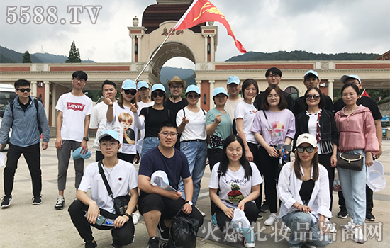 吾輩當自強 吾輩當自強