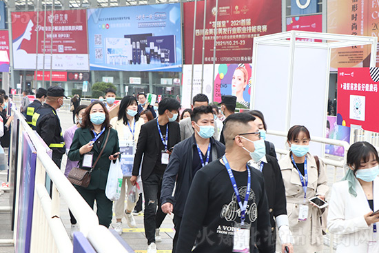 成都美業(yè)博覽會(huì)開幕了 成都美業(yè)博覽會(huì)開幕了