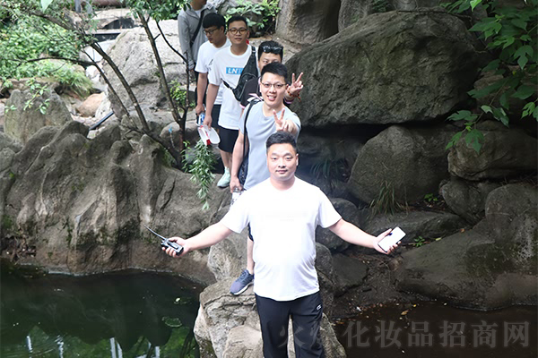 學(xué)無止境,大道老君山,學(xué)習(xí)老子智慧 學(xué)無止境,大道老君山,學(xué)習(xí)老子智慧