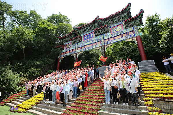 老君山之行|遠赴人間驚鴻宴,一睹人間盛世顏 老君山之行|遠赴人間驚鴻宴,一睹人間盛世顏
