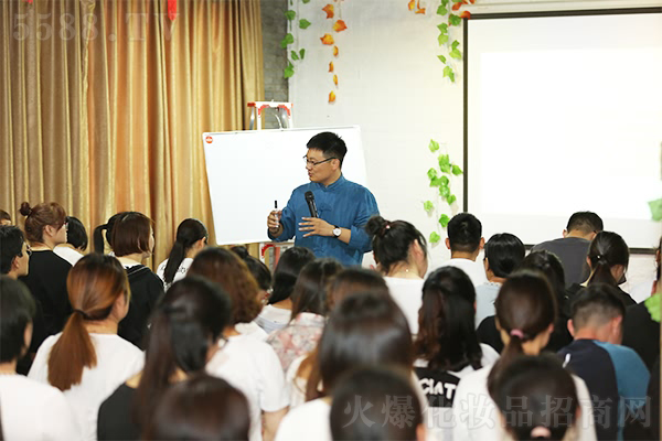 百仞之高,始于足下 百仞之高,始于足下