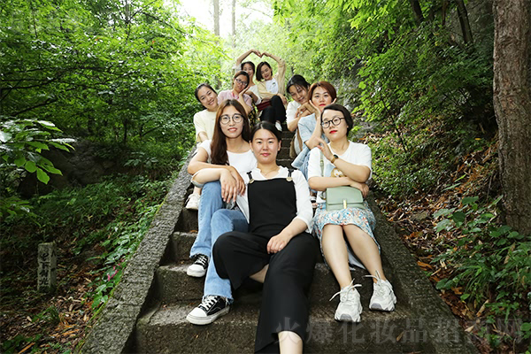 游人間仙境,品經(jīng)典國(guó)學(xué) 游人間仙境,品經(jīng)典國(guó)學(xué)