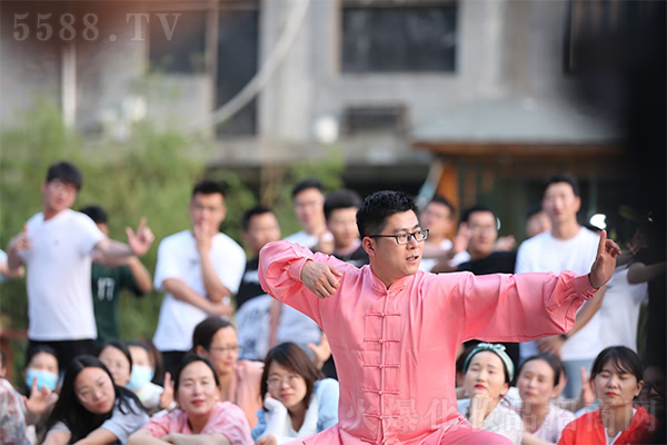 傳承紅色基因,學習國學經典,火爆網2021老君山之旅! 傳承紅色基因,學習國學經典,火爆網2021老君山之旅!