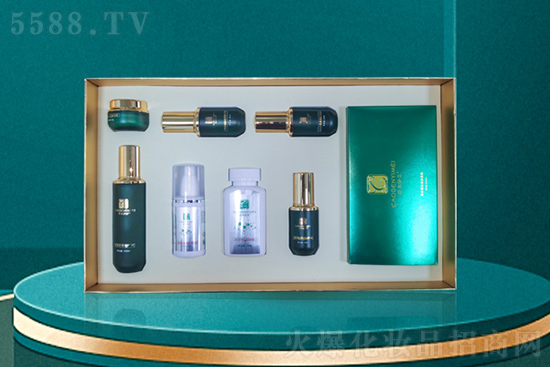 草本伊美草本煥顏祛痘組合套 草本伊美草本煥顏祛痘組合套