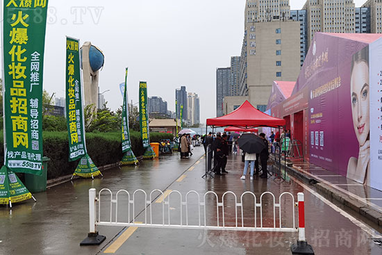 鄭州美業(yè)博覽會(huì)今日開(kāi)幕 鄭州美業(yè)博覽會(huì)今日開(kāi)幕