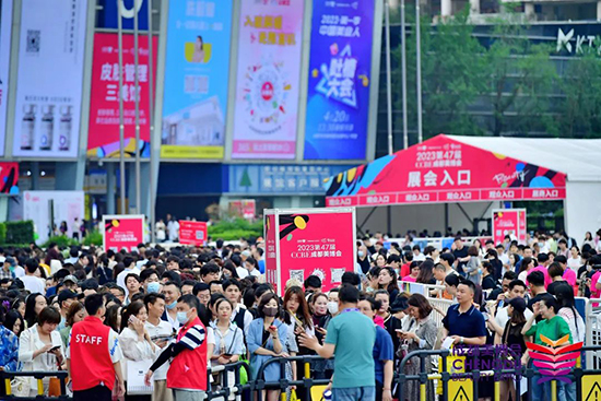 第47屆成都美業(yè)博覽會(huì)在成都世紀(jì)城新國(guó)際會(huì)展中心圓滿閉幕 第47屆成都美業(yè)博覽會(huì)在成都世紀(jì)城新國(guó)際會(huì)展中心圓滿閉幕