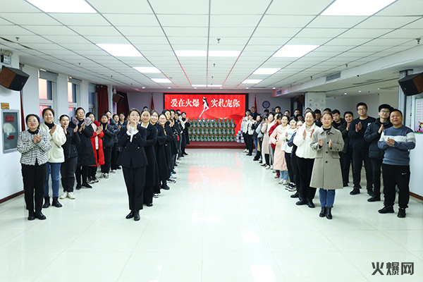 �펽�`���A�������»𱬣��𱬾W(w��ng)��T���l(f��)��Ů��(ji��)�YƷ��