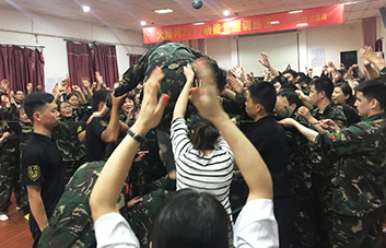 �A��һ�����ݔ��һ����