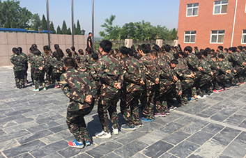 Ӣ���Sˬ���](m��i)�гC��������ֻ�Ј�(ji��n)��(qi��ng)��