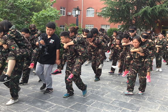 ��(j��ng)�v�D���ĥ�y���w�(y��n)�H������������F