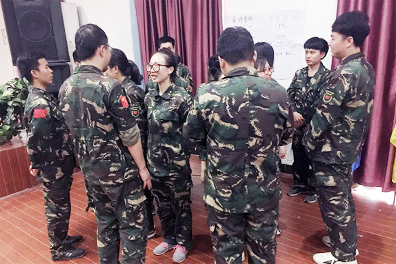 ���۾�ȥ���p�������`ȥ�w��(hu��)���W(xu��)��(hu��)ٝ�����ի@���L(zh��ng)��