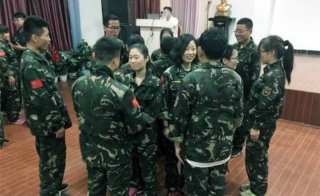 ٝ���e�ˣ��ի@�옷(l��)��