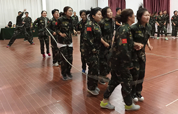 �����X(ju��)�����Ʊ��O�����@һ·�҂��A��Ư����