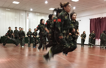 �����X(ju��)�����Ʊ��O�����@һ·�҂��A��Ư����