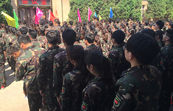 ������������(zh��n)�ԡ����(du��)�����I(l��ng)��(d��o)������չʾ��