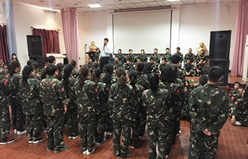 �I(l��ng)��(d��o)���ǈF(tu��n)�(du��)�ĺ�����һ��һ�ж��Ǳ�����