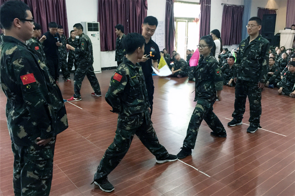 ��(ji��n)��ʯ�^��������ݔ�A�s�ڏ�ָ�g��